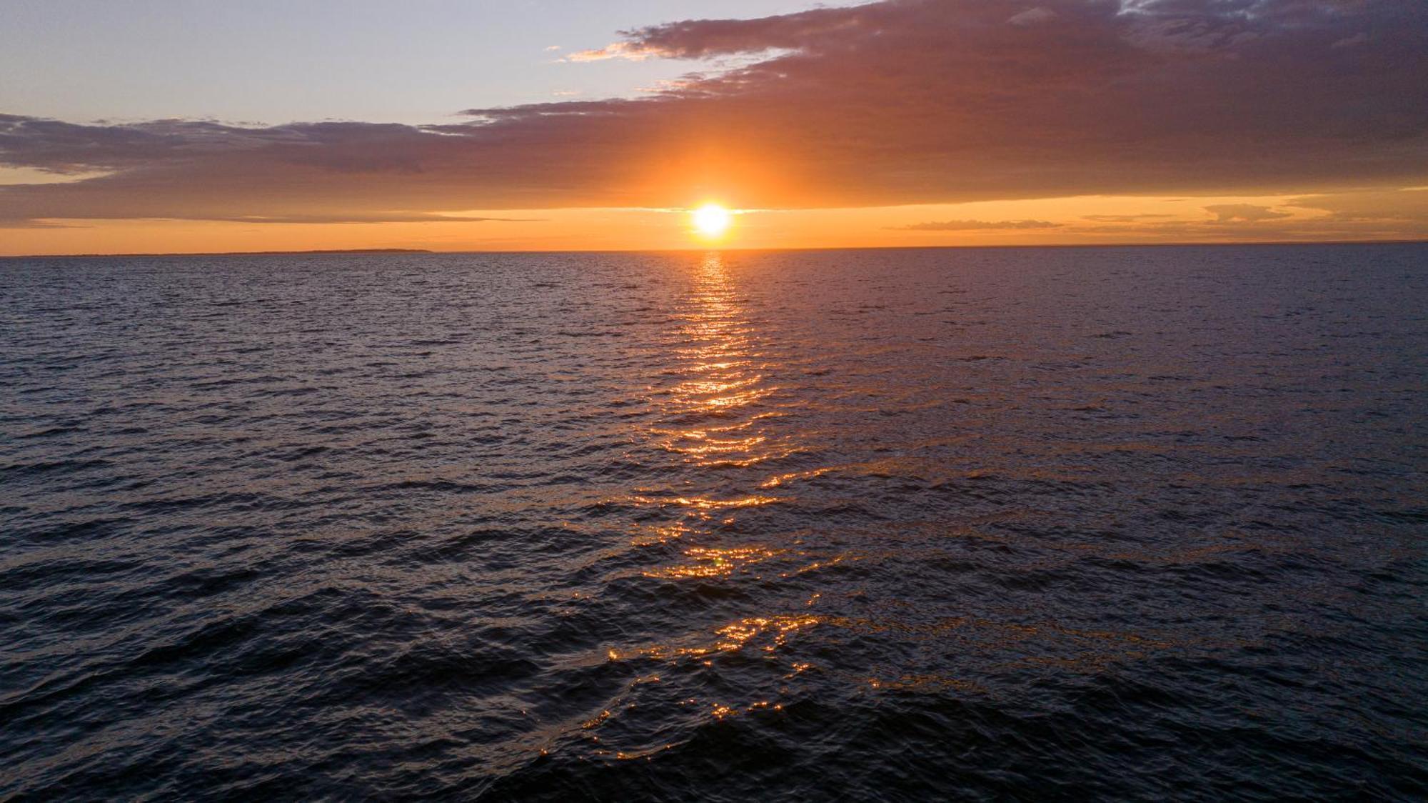 Отель Sun And Sound Монток Экстерьер фото